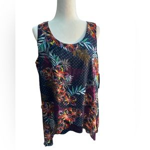 ♥️ NWT Relativity tank HIGH & LOW XL